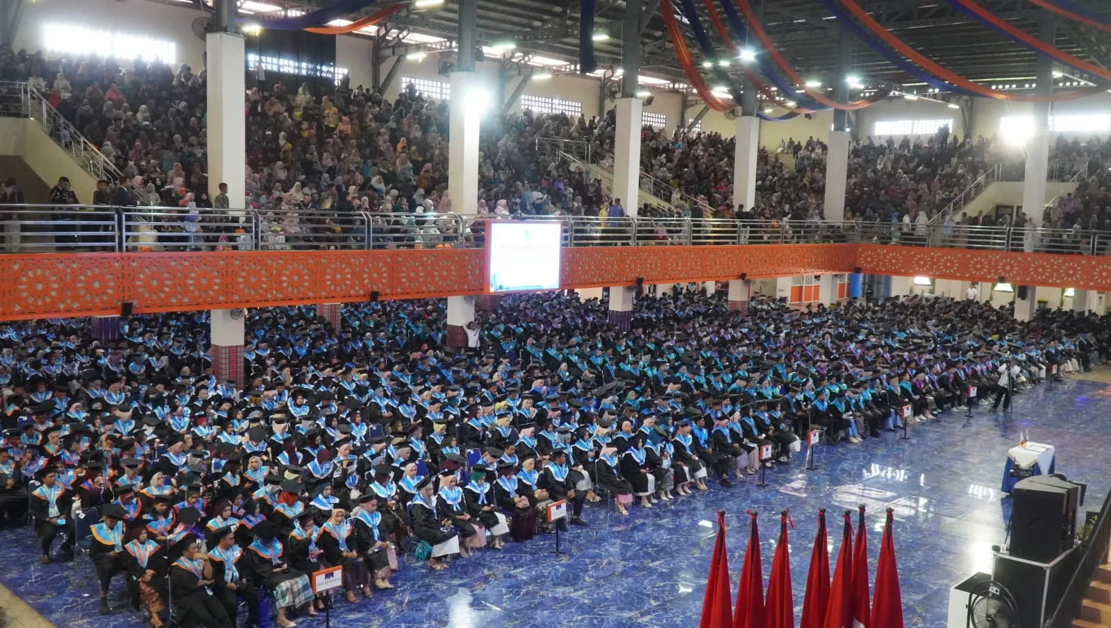 wisuda 4jpeg